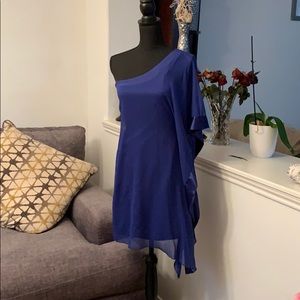 One shoulder dress